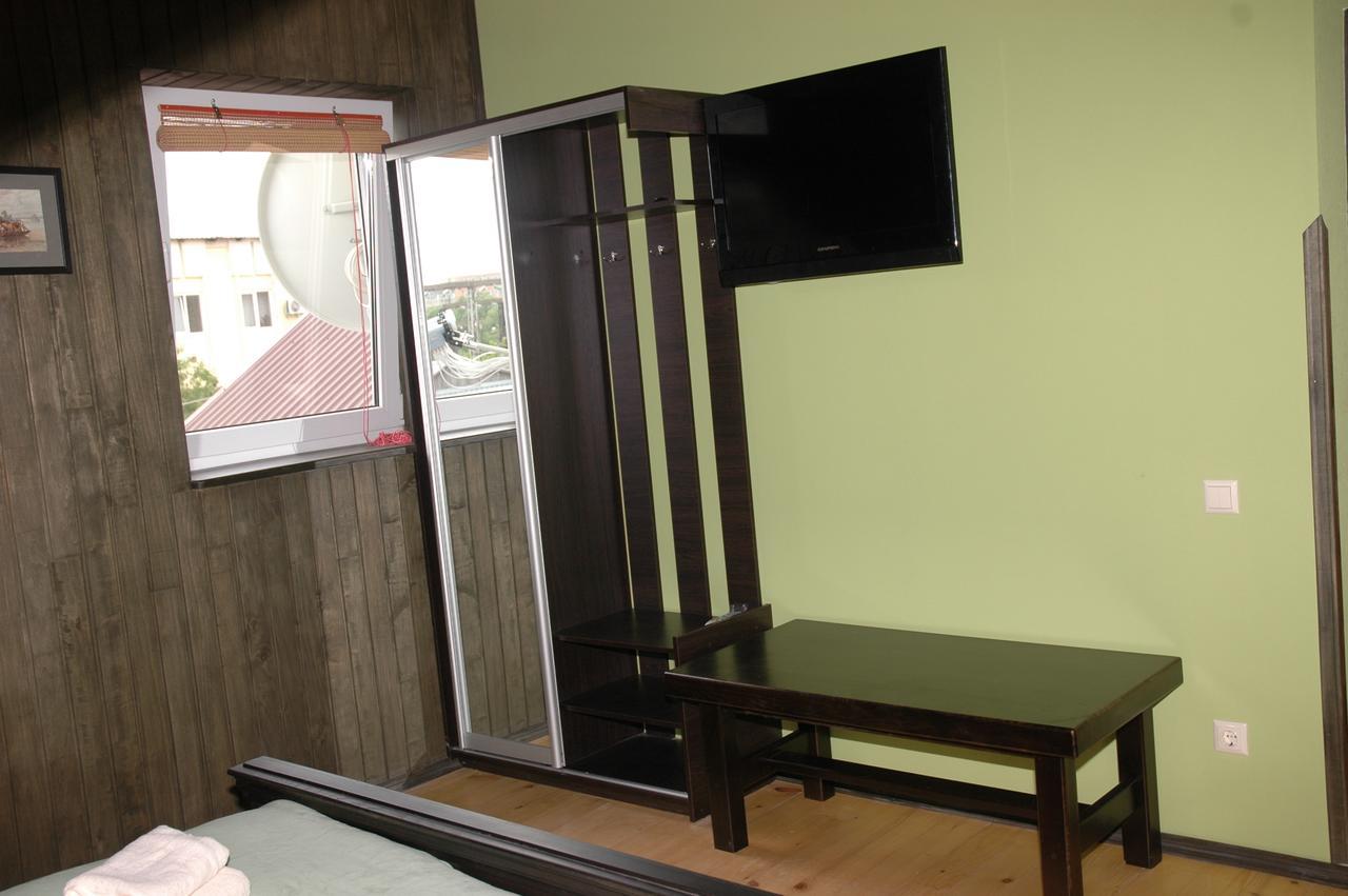 Guest House ลวีฟ ภายนอก รูปภาพ