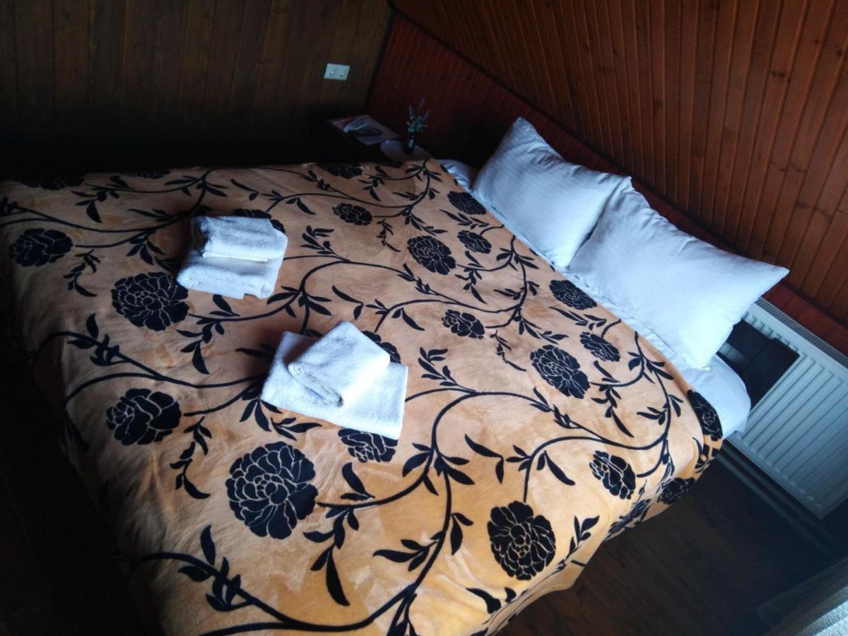 Guest House ลวีฟ ภายนอก รูปภาพ